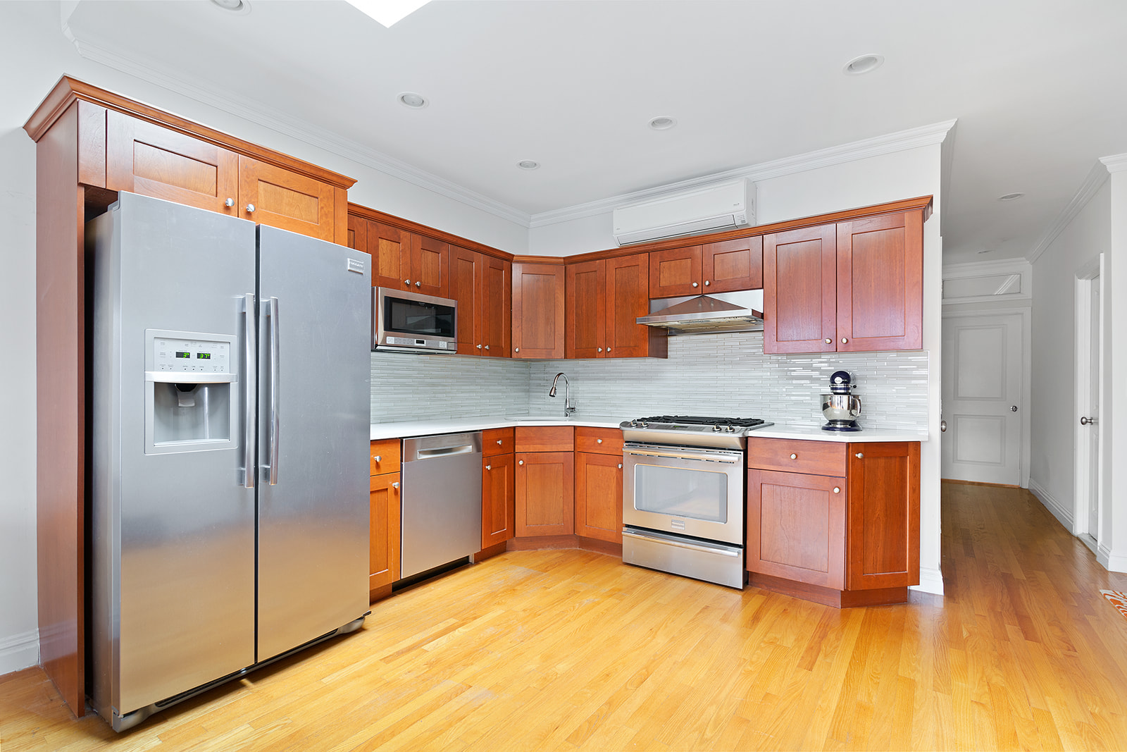 645 Warren Street, Unit 3 Brooklyn, NY 11217 - Photo 3 of 12