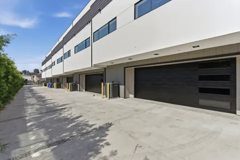 $899,000 | 4138 Normal Avenue, Los Angeles, CA 90029