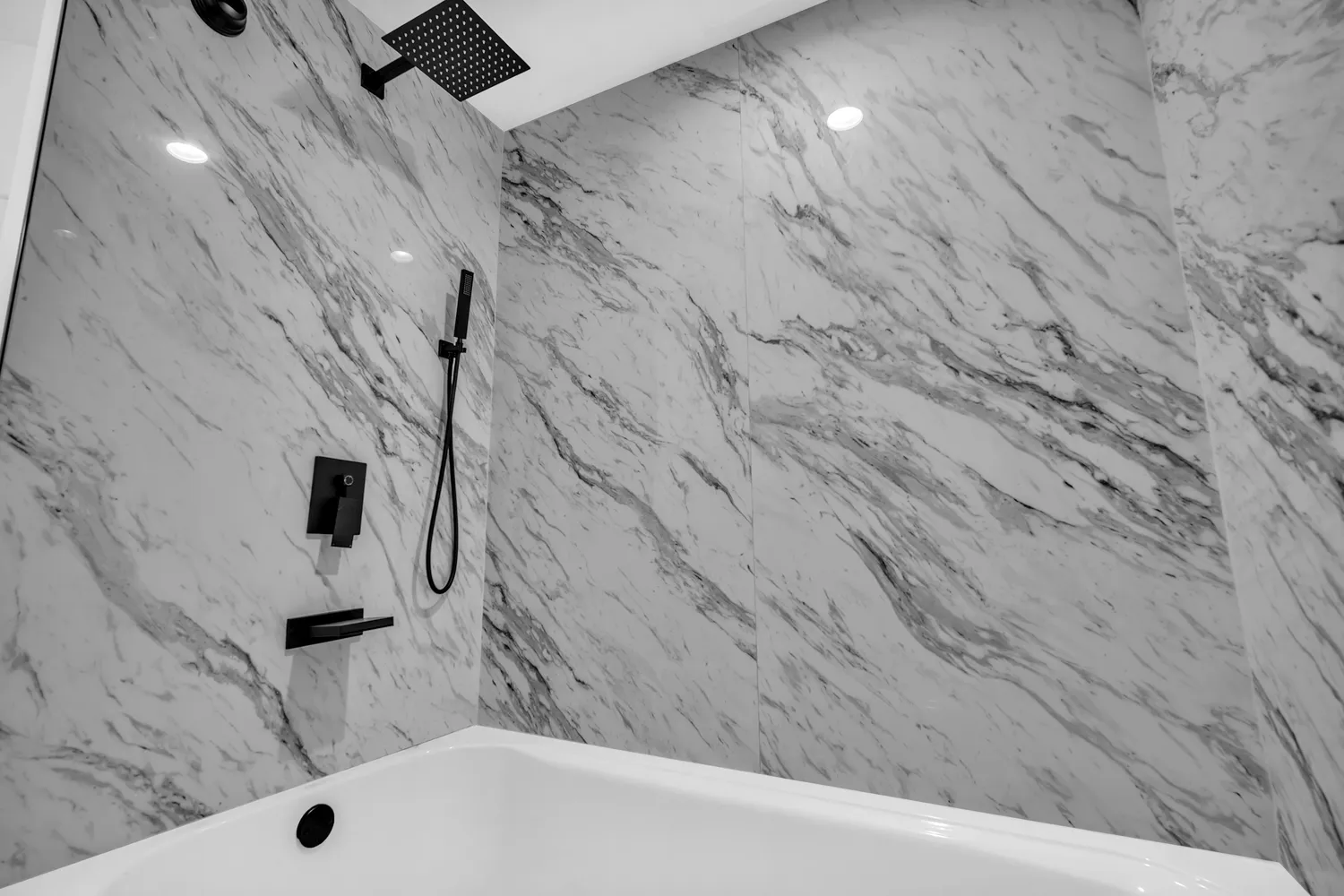 $350,000 | 3405 Emerald Oaks Drive, Unit 207, Hollywood, FL 33021