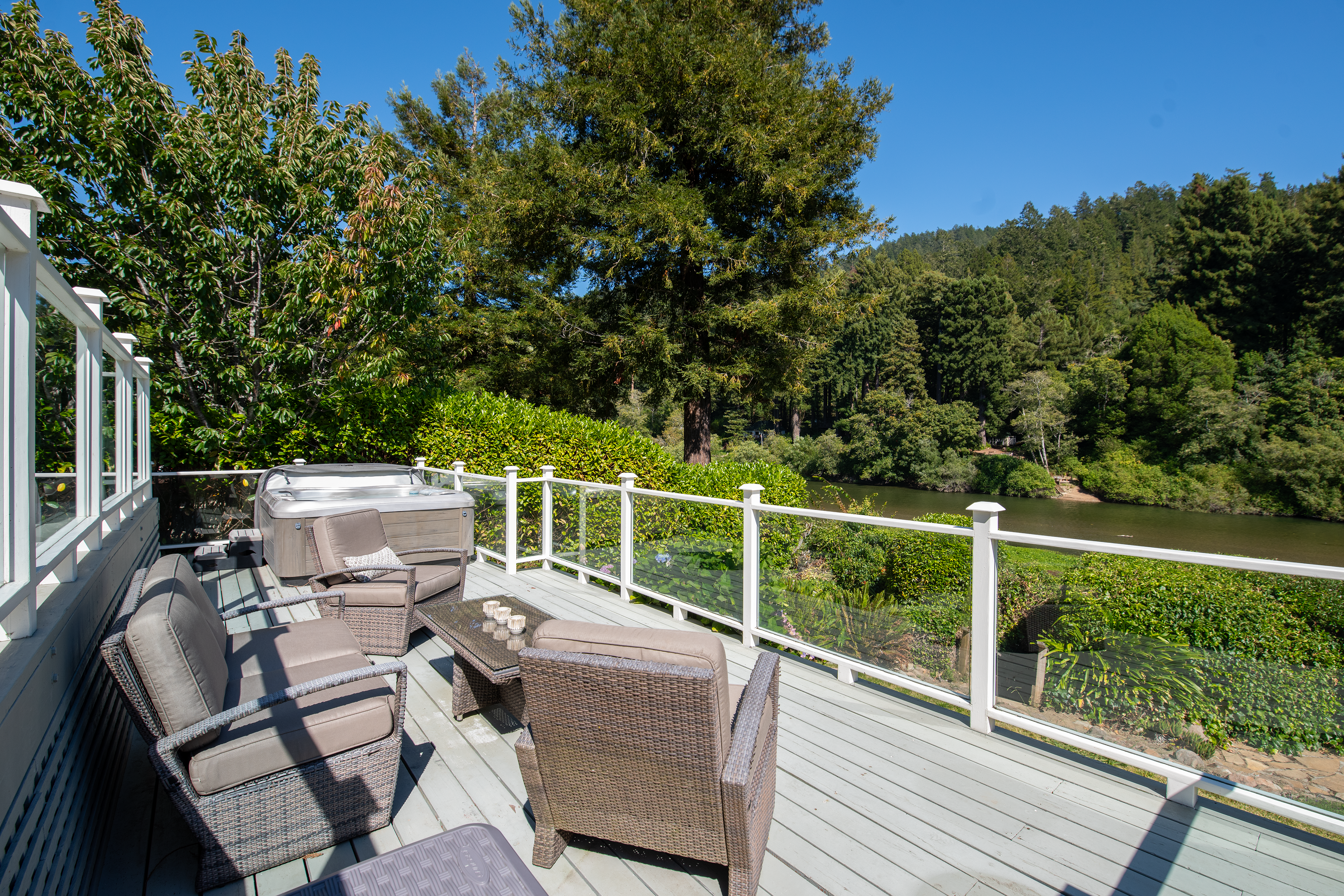 22753 Sylvan Way Monte Rio, CA 95462 - Photo 7 of 31 Gallery Image 7