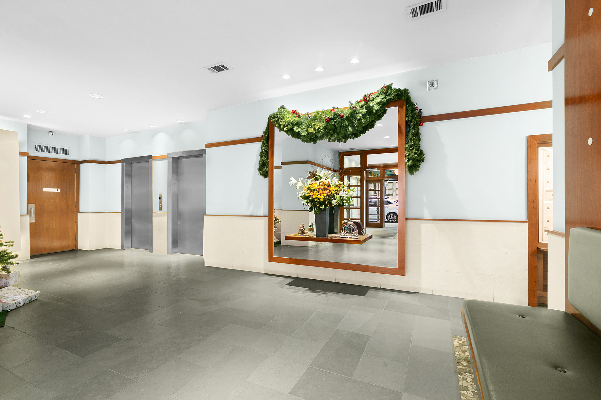 120 East 90th Street, Unit 9D Manhattan, NY 10128 - Photo 6 of 8