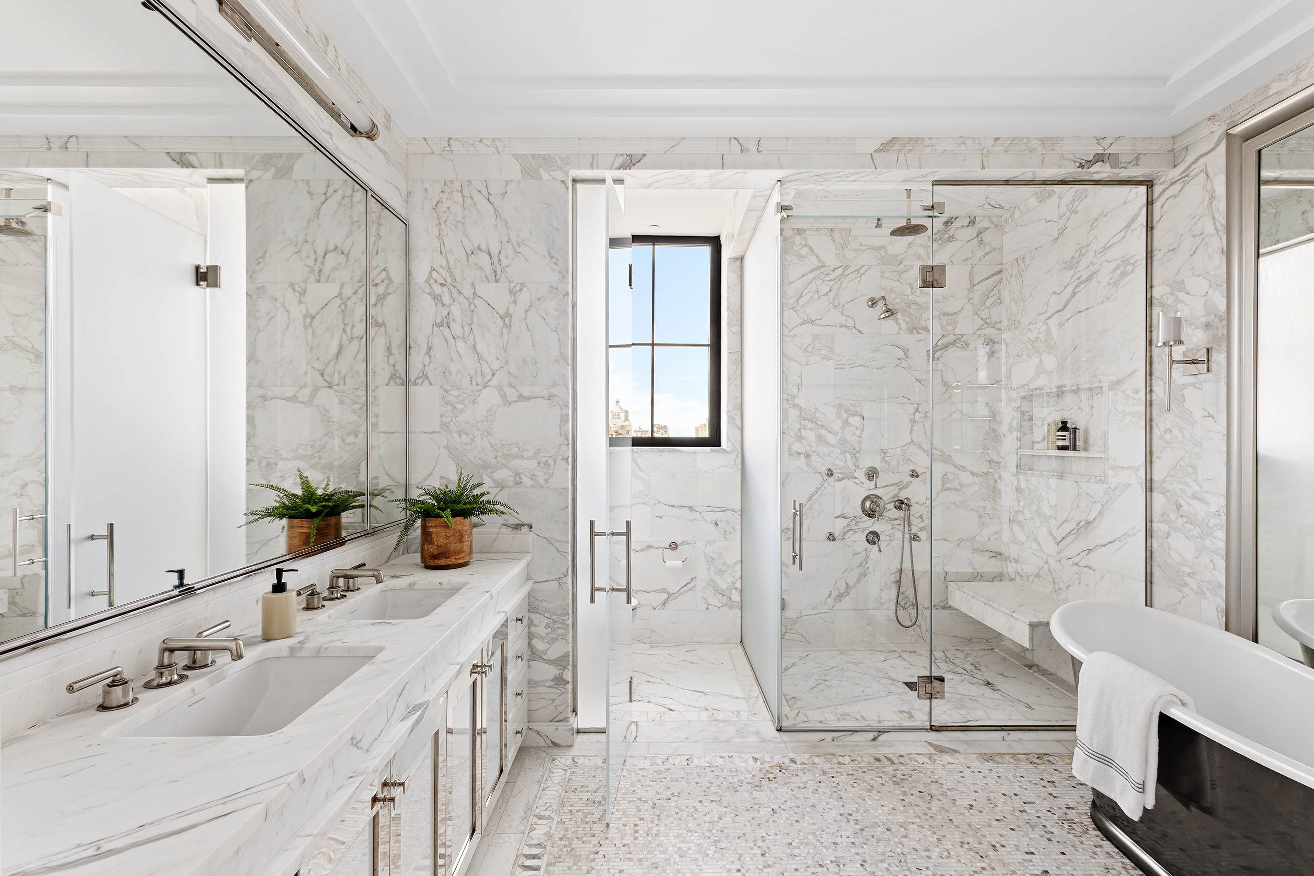 212 West 18th Street, Unit 17A Manhattan, NY 10011 - Photo 9 of 19