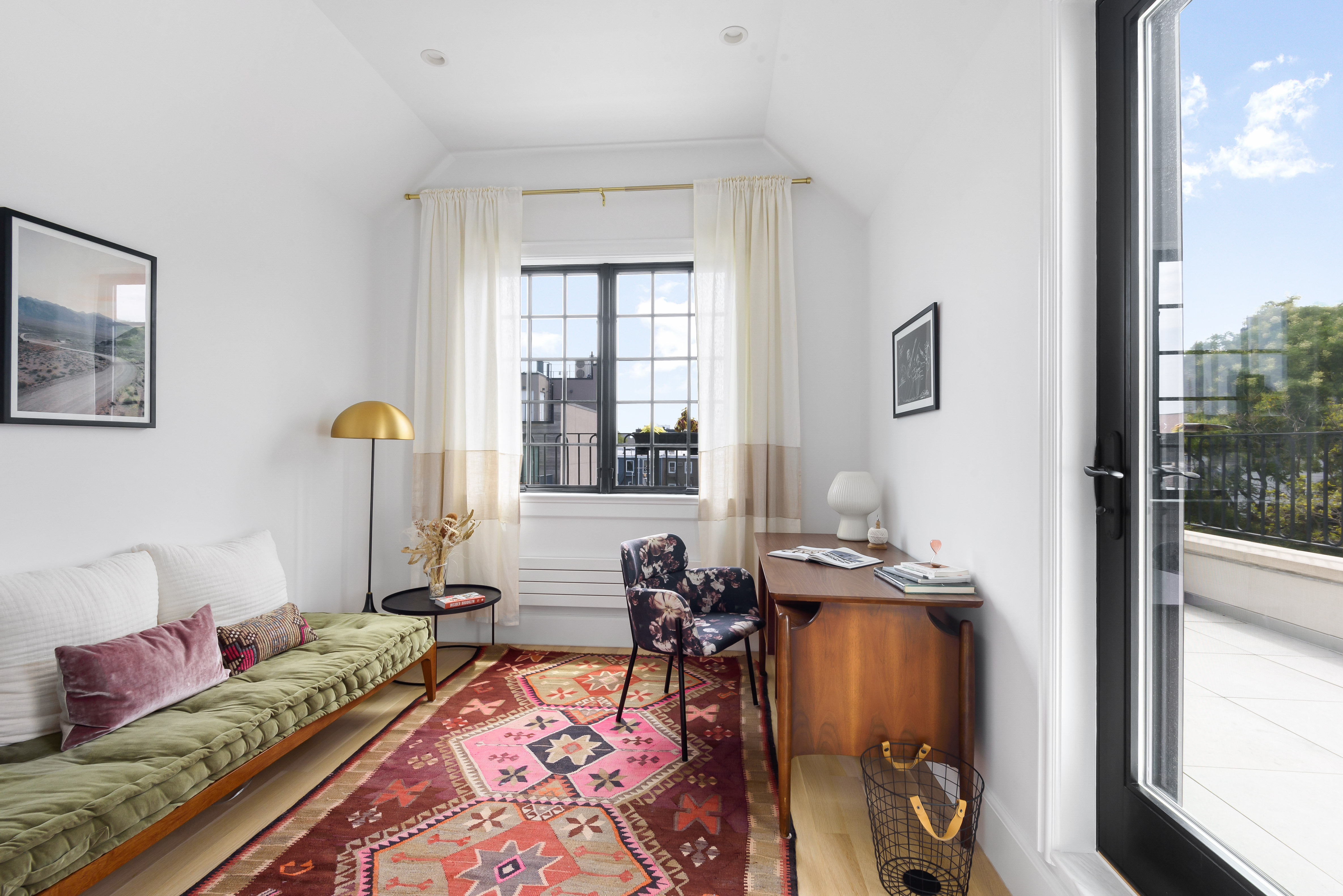 179 Devoe Street, Unit Undisclosed Brooklyn, NY 11211 - Photo 10 of 18