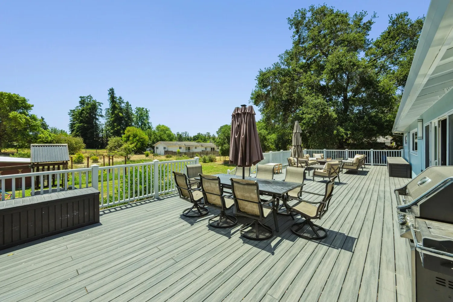 $1,400,000 | 498 Lohrman Lane, Petaluma, CA 94952