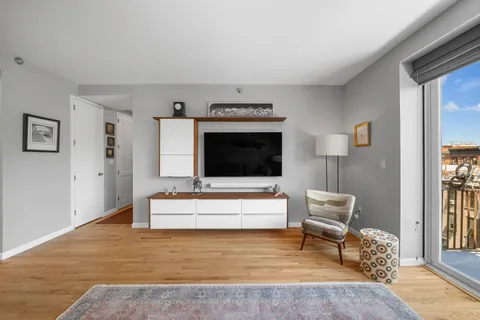 $1,195,000 | 5 West 127th Street, Unit PHB | Central Harlem