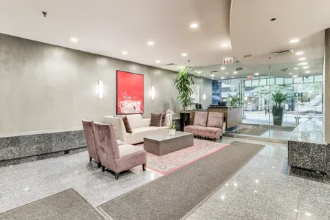 $370,000 | 110 East Delaware Place, Unit 1402, Chicago, IL 60611