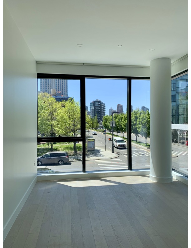 4507 Court Square, Unit 2D Queens, NY 11101 - Photo 4 of 22