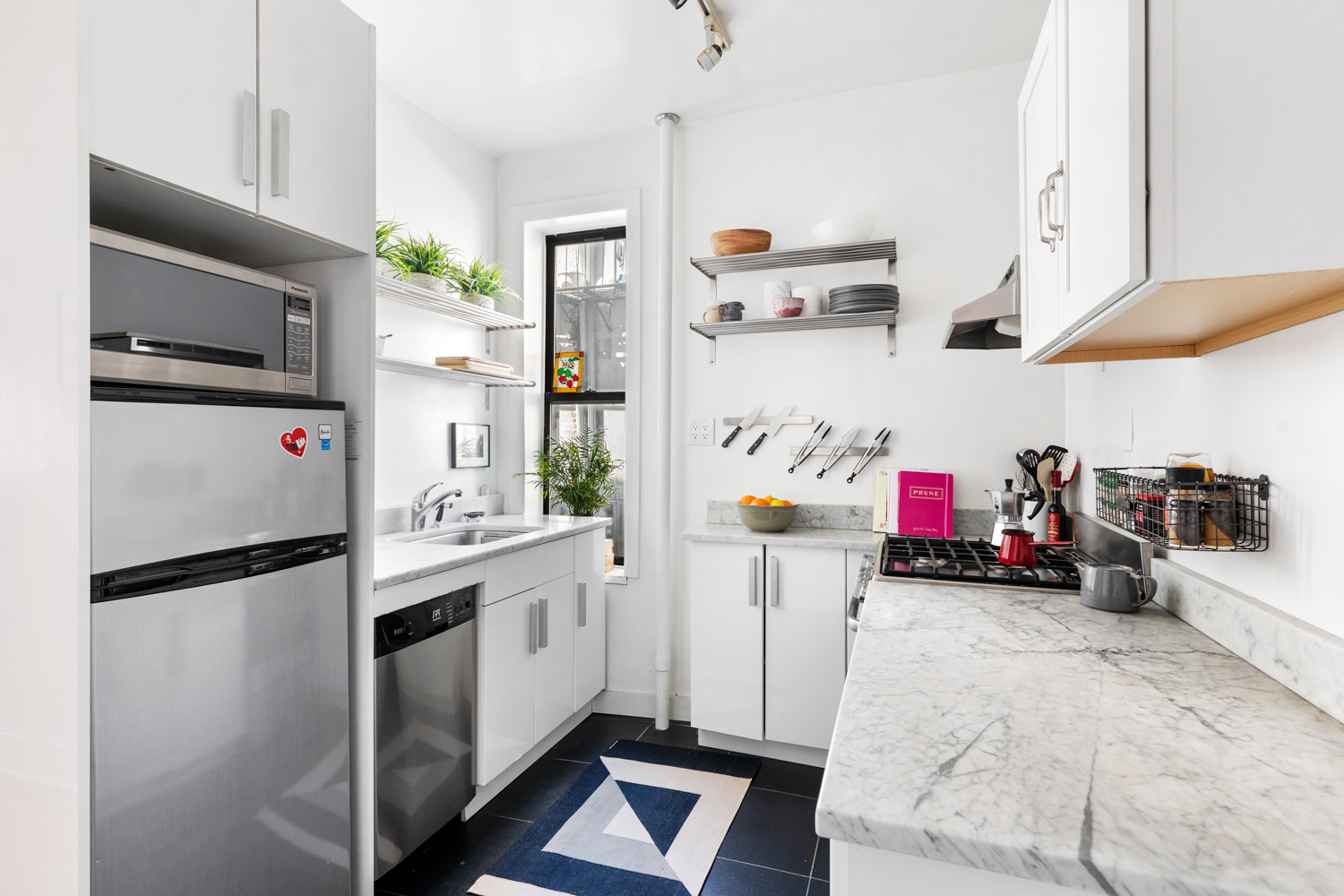 305 East 4th Street, Unit 4 Manhattan, NY 10009 - Photo 4 of 11