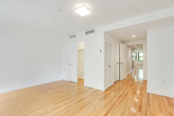 $8,500 | 230 West 75th Street, Unit 4 | Upper West Side