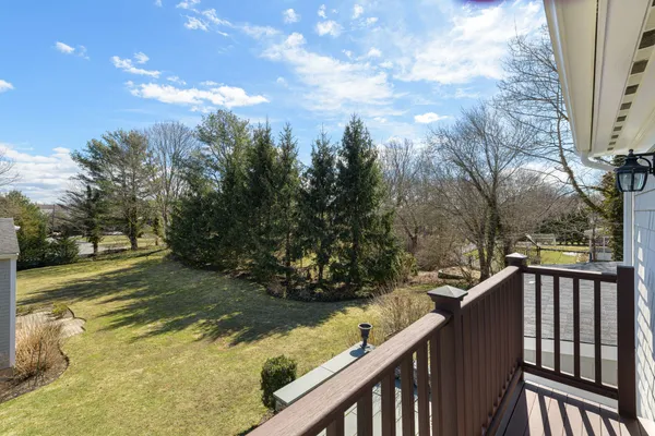 $2,150,000 | 20 Briarfield Road, Barrington, RI 02806