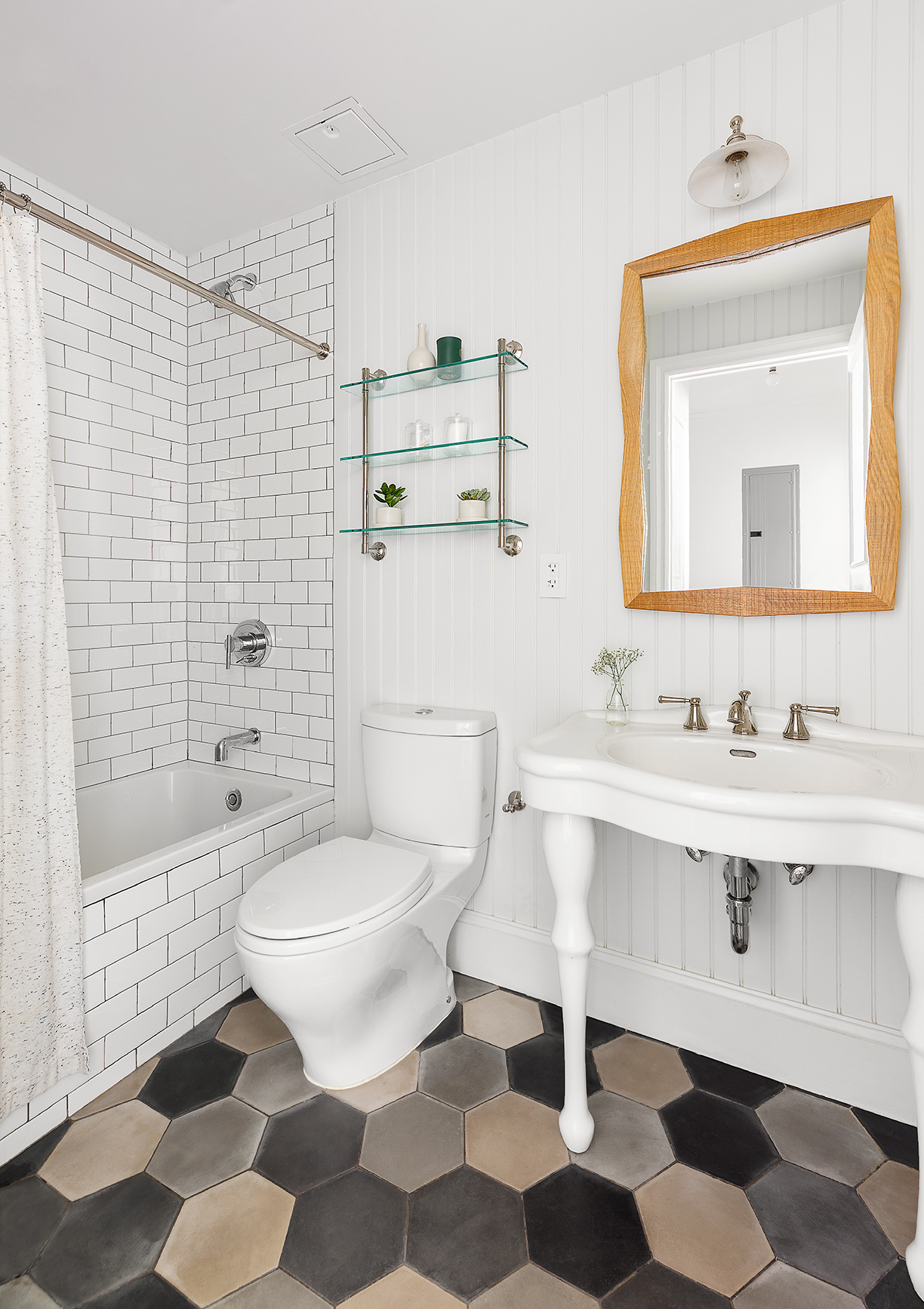 581 Putnam Avenue, Unit 4 Brooklyn, NY 11221 - Photo 8 of 11 Gallery Image 8