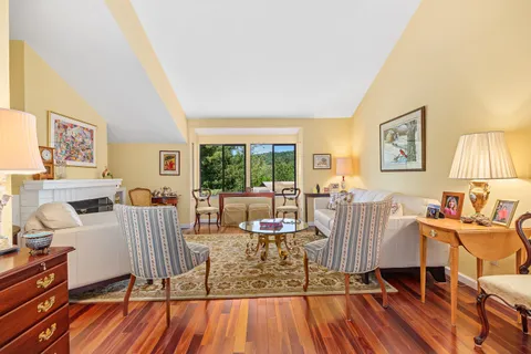$879,000 | 8 Elf Owl Court, Novato, CA 94949