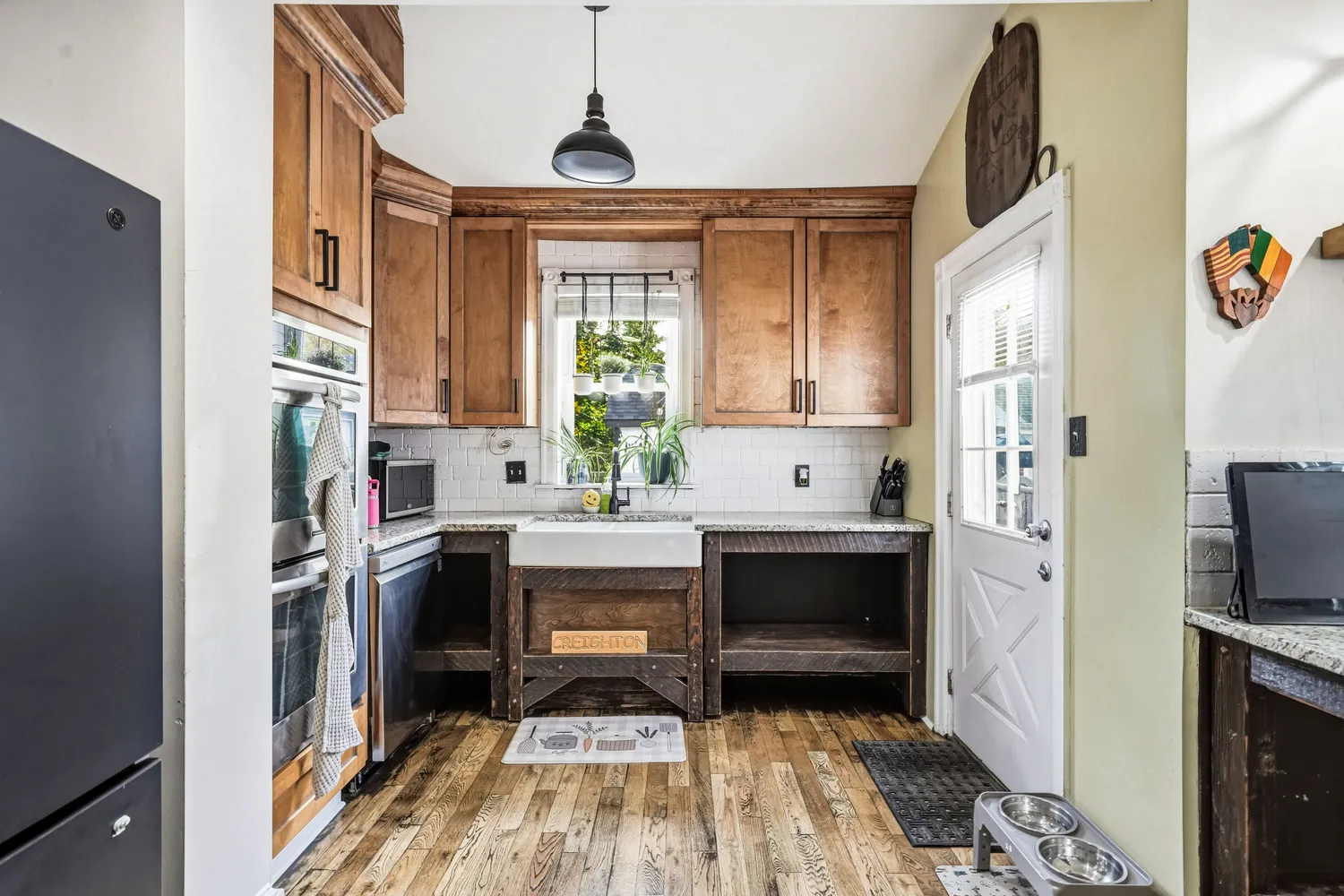 $349,900 | 8129 Hennig Street, Philadelphia, PA 19111