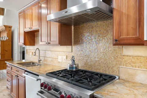 $1,949,000 | Glen Ridge Drive, Austin, TX 78731