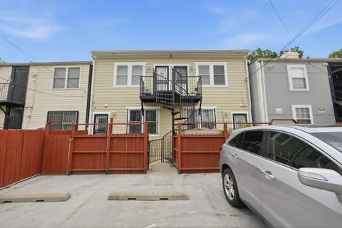 $324,900 | 1714 West Virginia Avenue Northeast, Unit 3, Washington, DC 20002