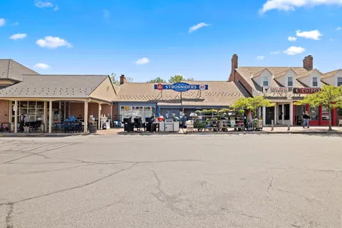 $1,247,000 | 11112 Broad Green Drive, Potomac, MD 20854