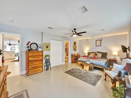 $630,000 | 381 Northeast 42nd Street, Oakland Park, FL 33334