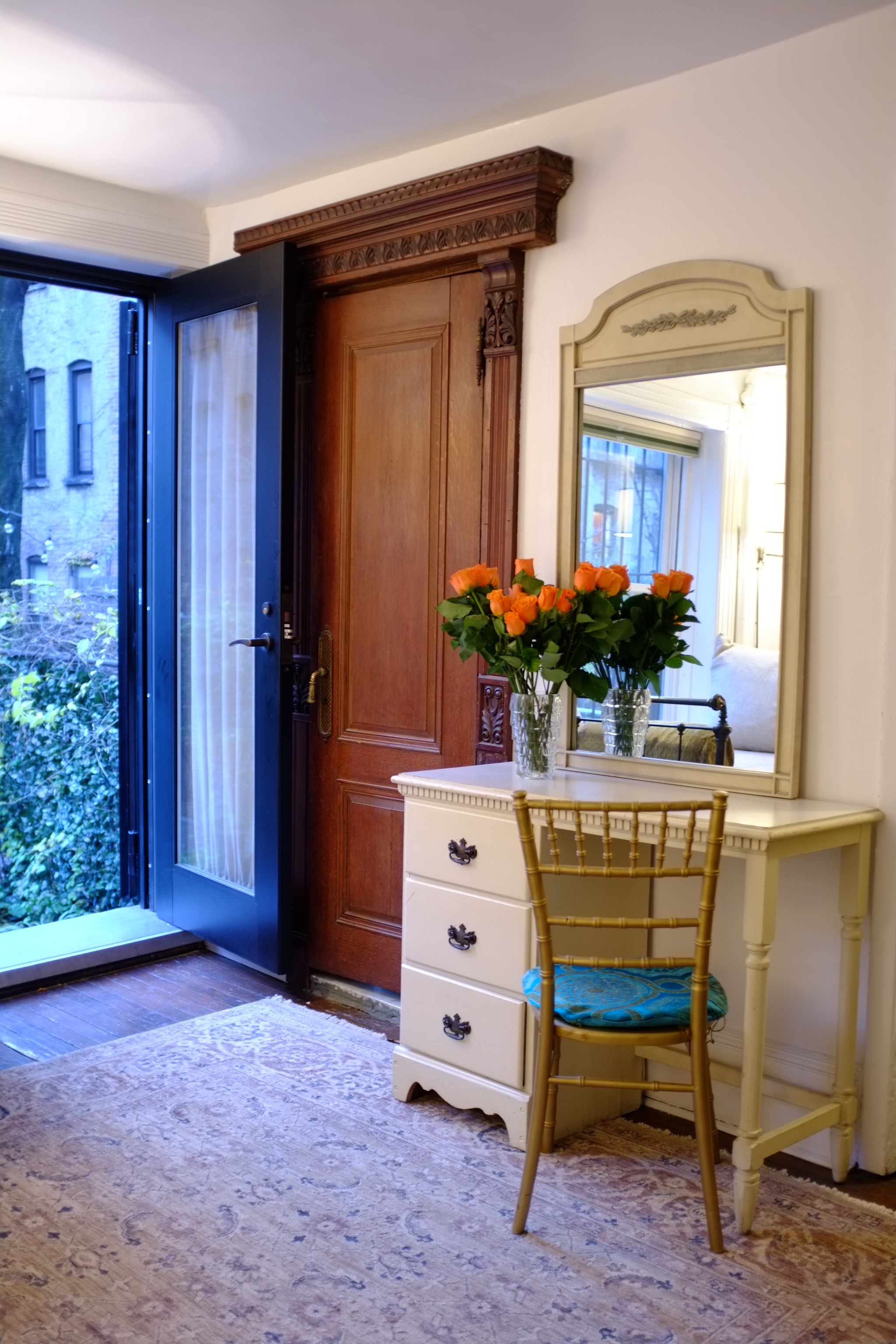 426 West 160th Street Manhattan, NY 10032 - Photo 26 of 33 a view of an entryway with table and chair
