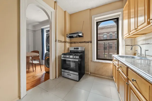 $499,000 | 361 West 121st Street, Unit 4S | Harlem