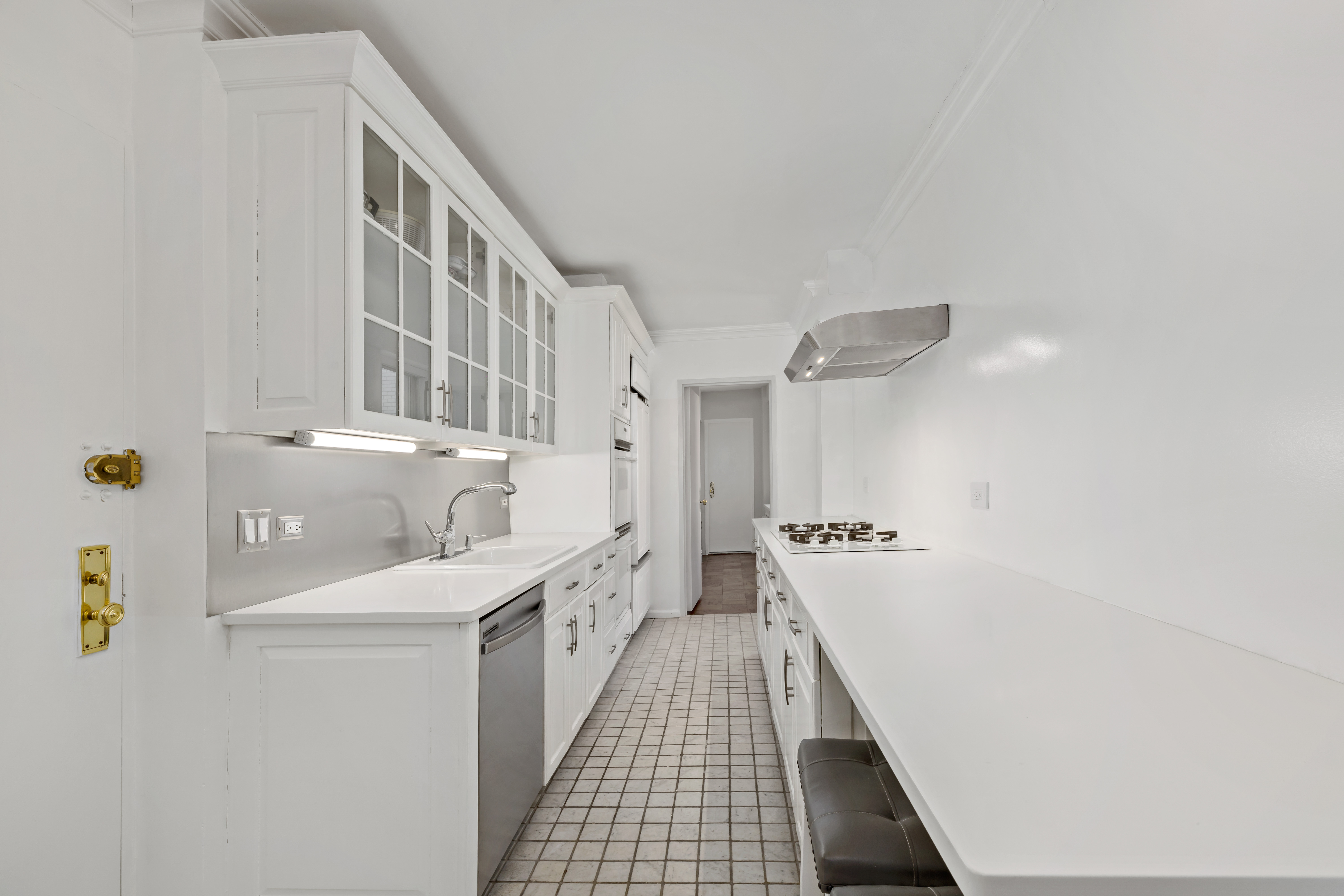 35 Sutton Place, Unit 19B Manhattan, NY 10022 - Photo 11 of 25