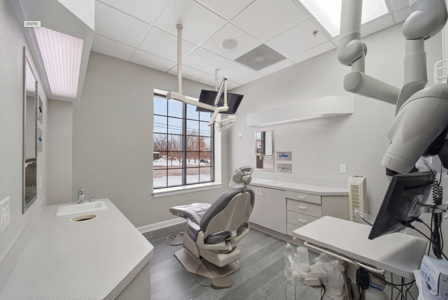 6475 Washington Street Gurnee, IL 60031 - Photo 17 of 45 a workspace with furniture and a window
