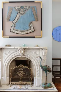 a close view of a fireplace in a room