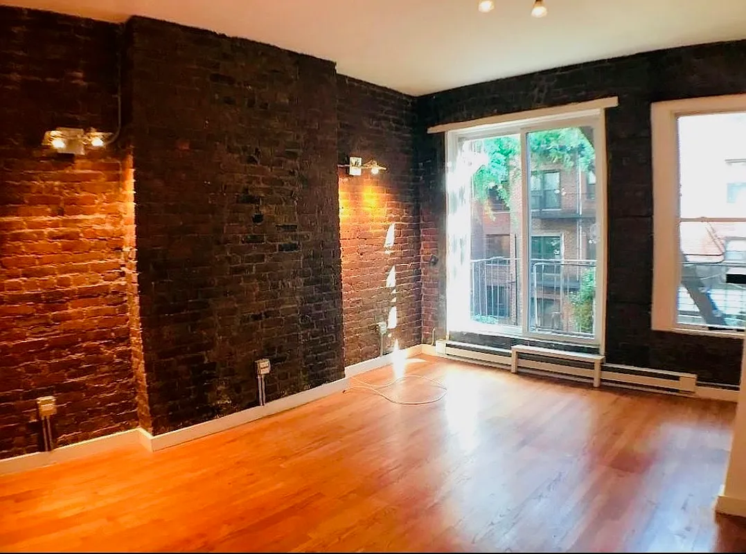 112 West 15th Street, Unit 5 Manhattan, NY 10011 - Photo 3 of 10