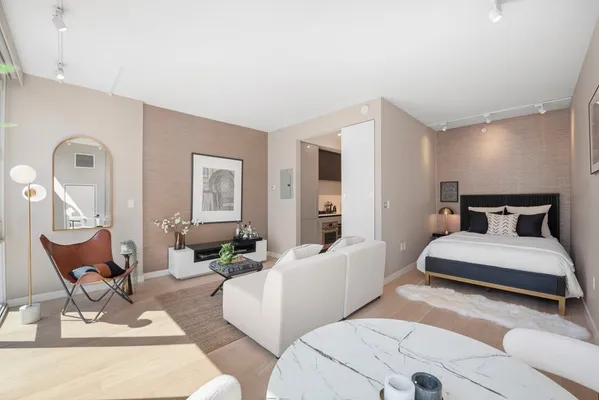 $735,000 | 540 West 49th Street, Unit 609N | Hell's Kitchen