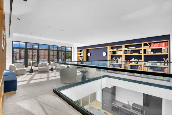 $3,490 | 300 West 122nd Street, Unit 6R | Harlem