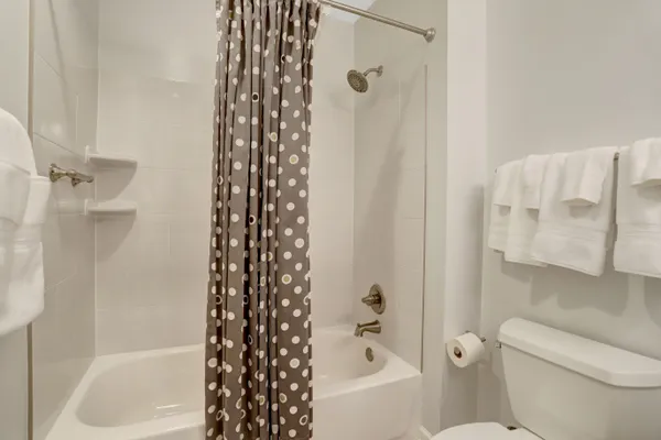 $900,000 | 402 2nd Street, Alexandria, VA 22314