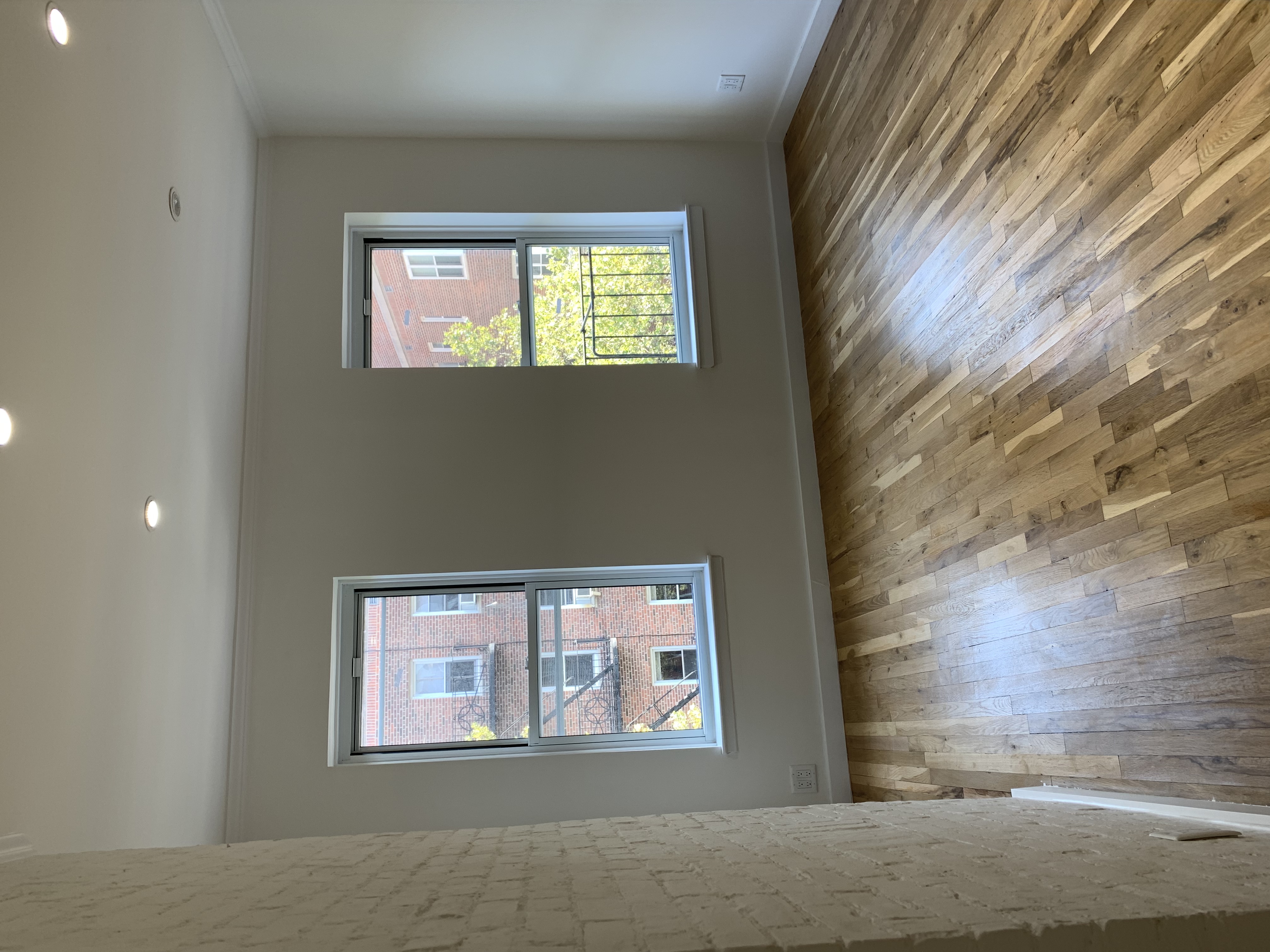 324 East 77th Street, Unit 5A Manhattan, NY 10075 - Photo 2 of 5