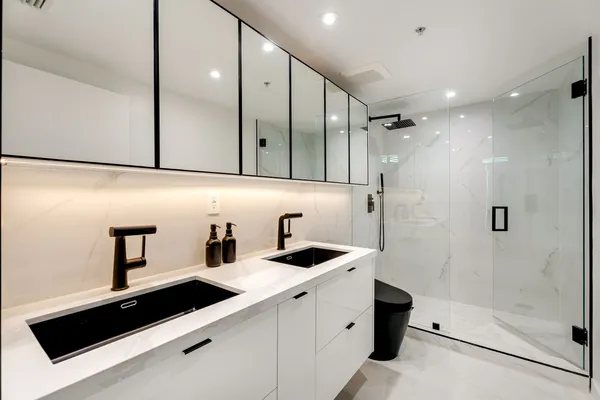 $7,775 | 335 South Biscayne Boulevard, Unit 2609, Miami, FL 33131