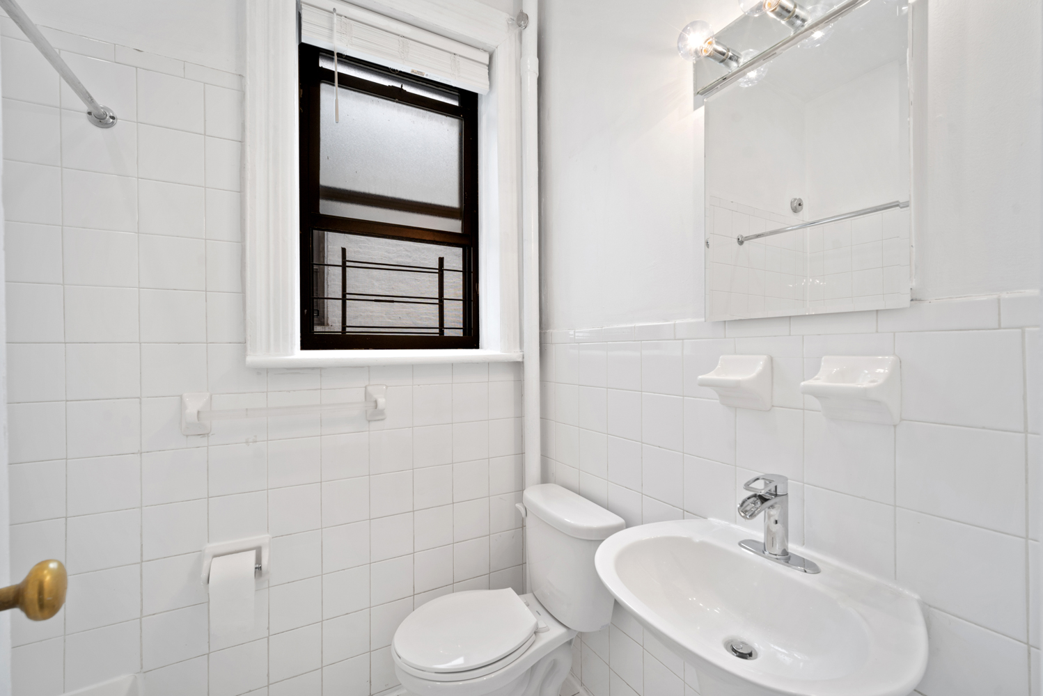 408 8th Avenue, Unit 4B Brooklyn, NY 11215 - Photo 3 of 9