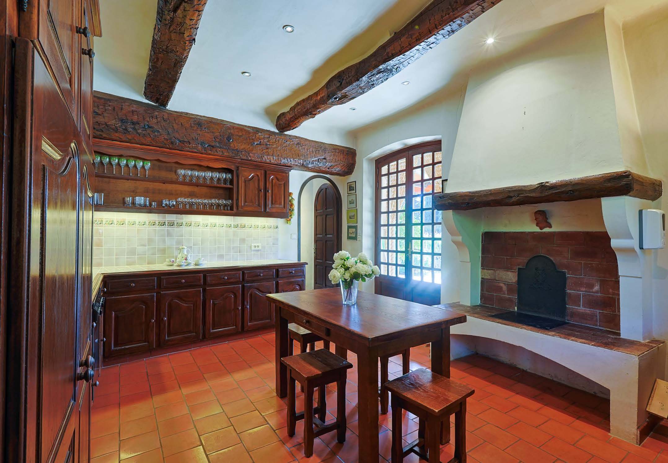 Le Vieux Moulin Provence-Alpes-Côte d’Azur, undefined 83630 - Photo 8 of 21 a dining room with furniture and window