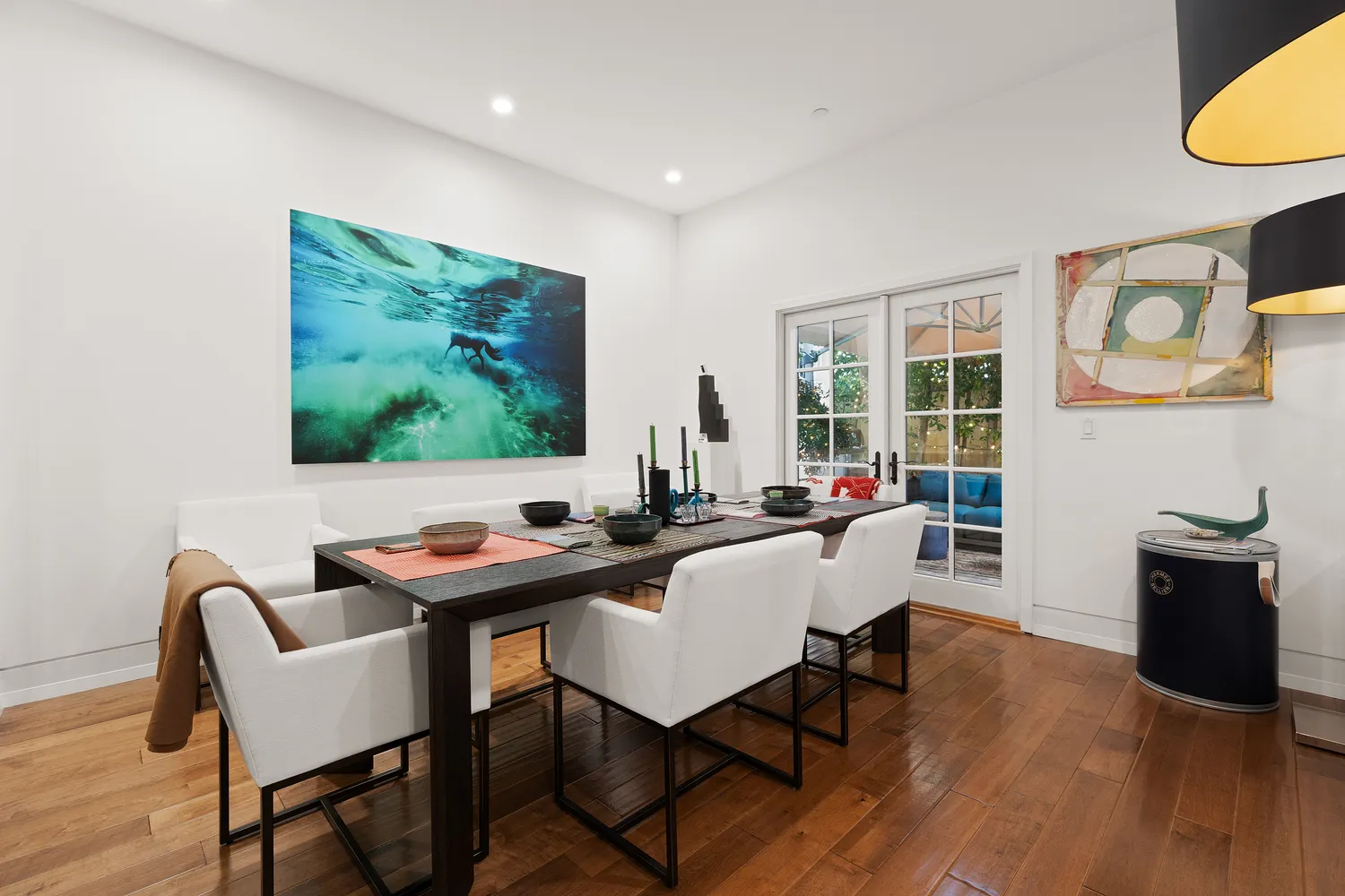 $1,599,990 | 225 South Hamilton Drive, Unit 107, Beverly Hills, CA 90211