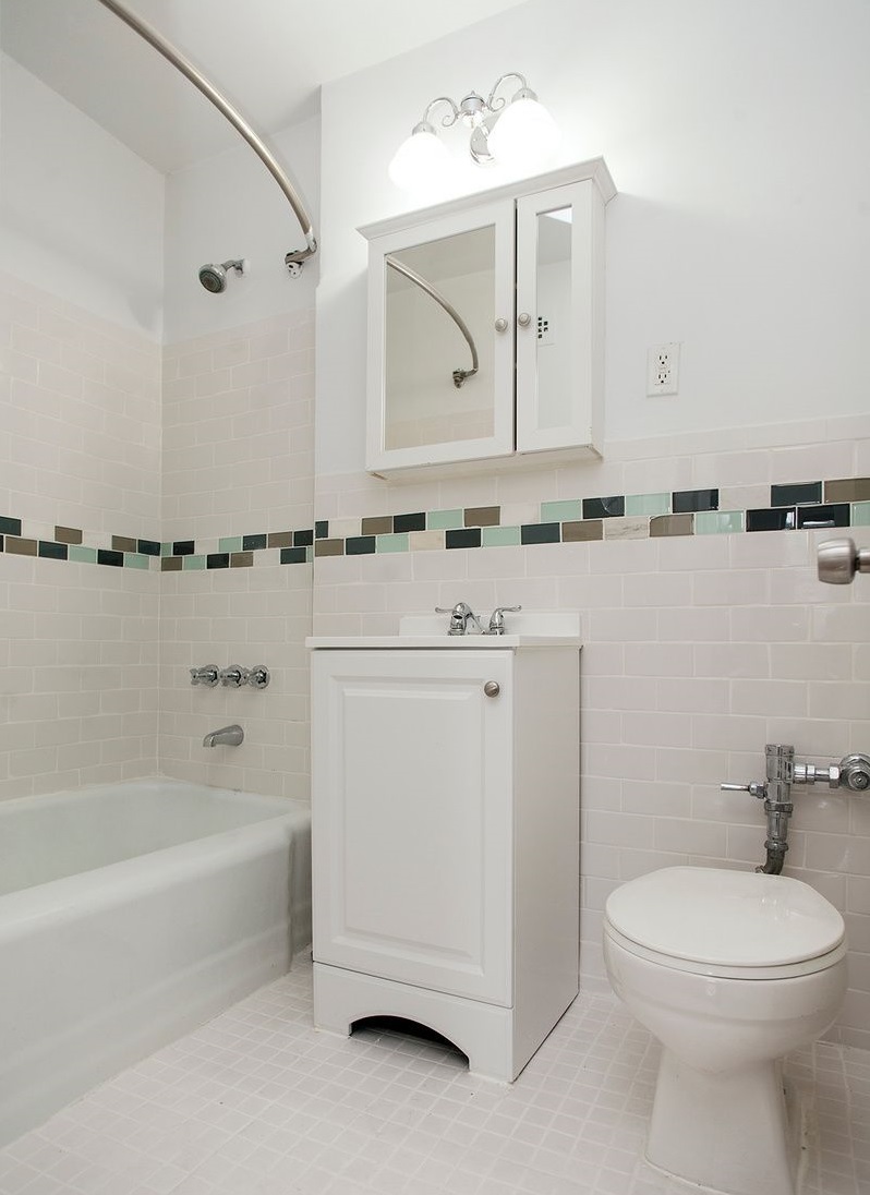 415 Stratford Road, Unit 2B Brooklyn, NY 11218 - Photo 3 of 3