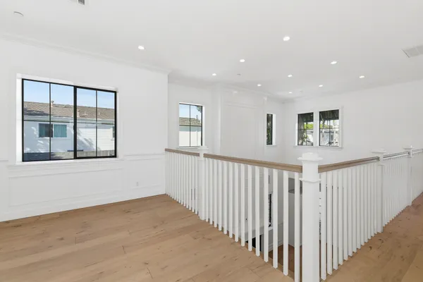 $17,000 | 1405 Oak Avenue, Manhattan Beach, CA 90266