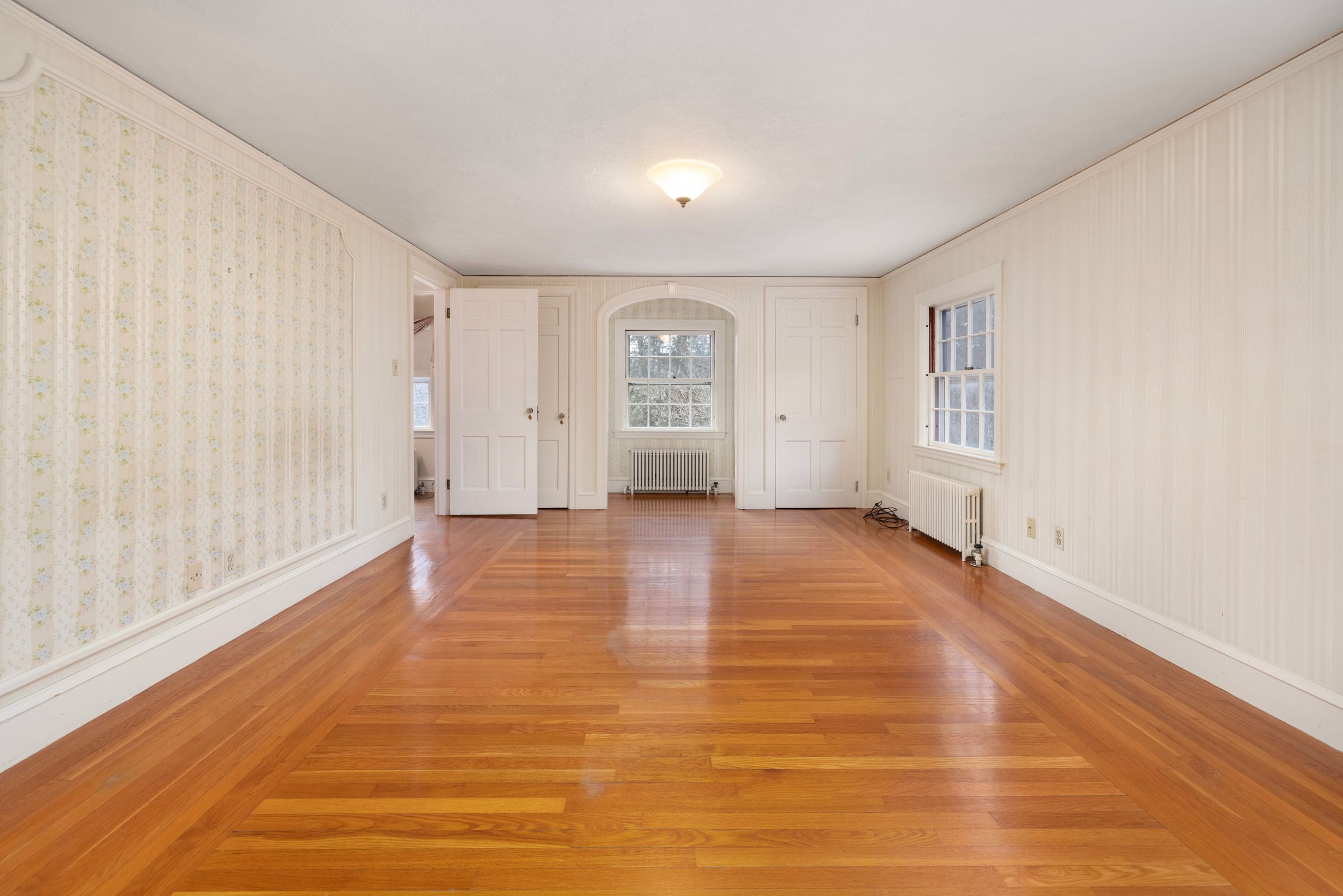 555 Great Road Lincoln, RI 02865 - Photo 32 of 63