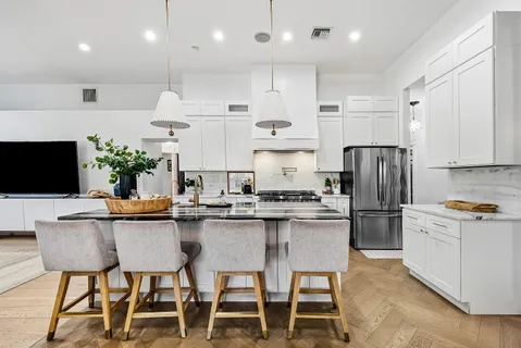 $920,000 | 4447 Northwest 82nd Avenue, Coral Springs, FL 33065