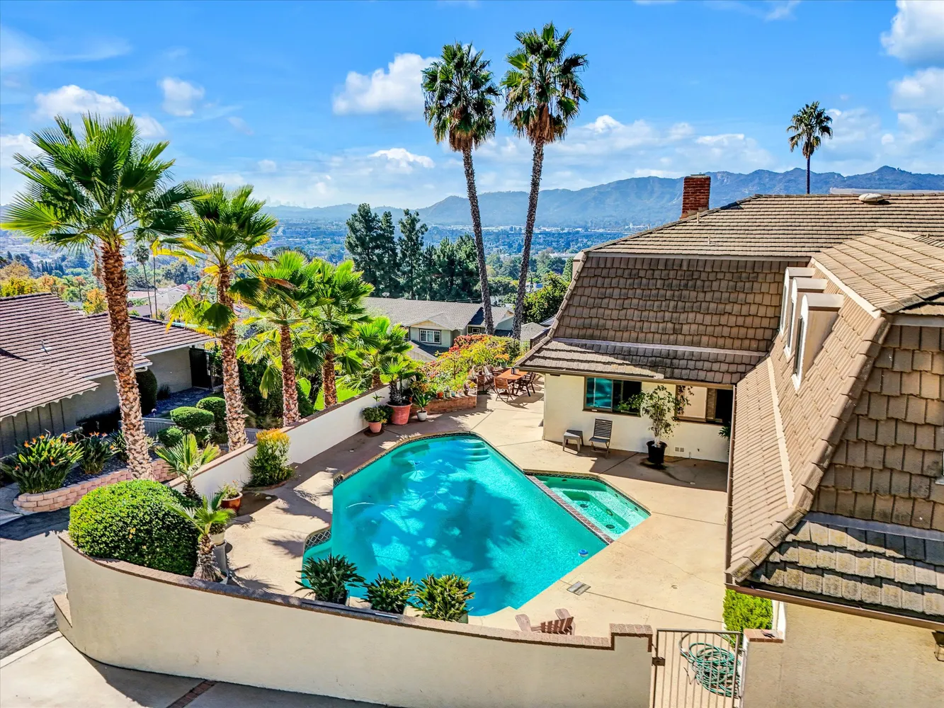 $2,998,000 | 441 Audraine Drive, Glendale, CA 91202