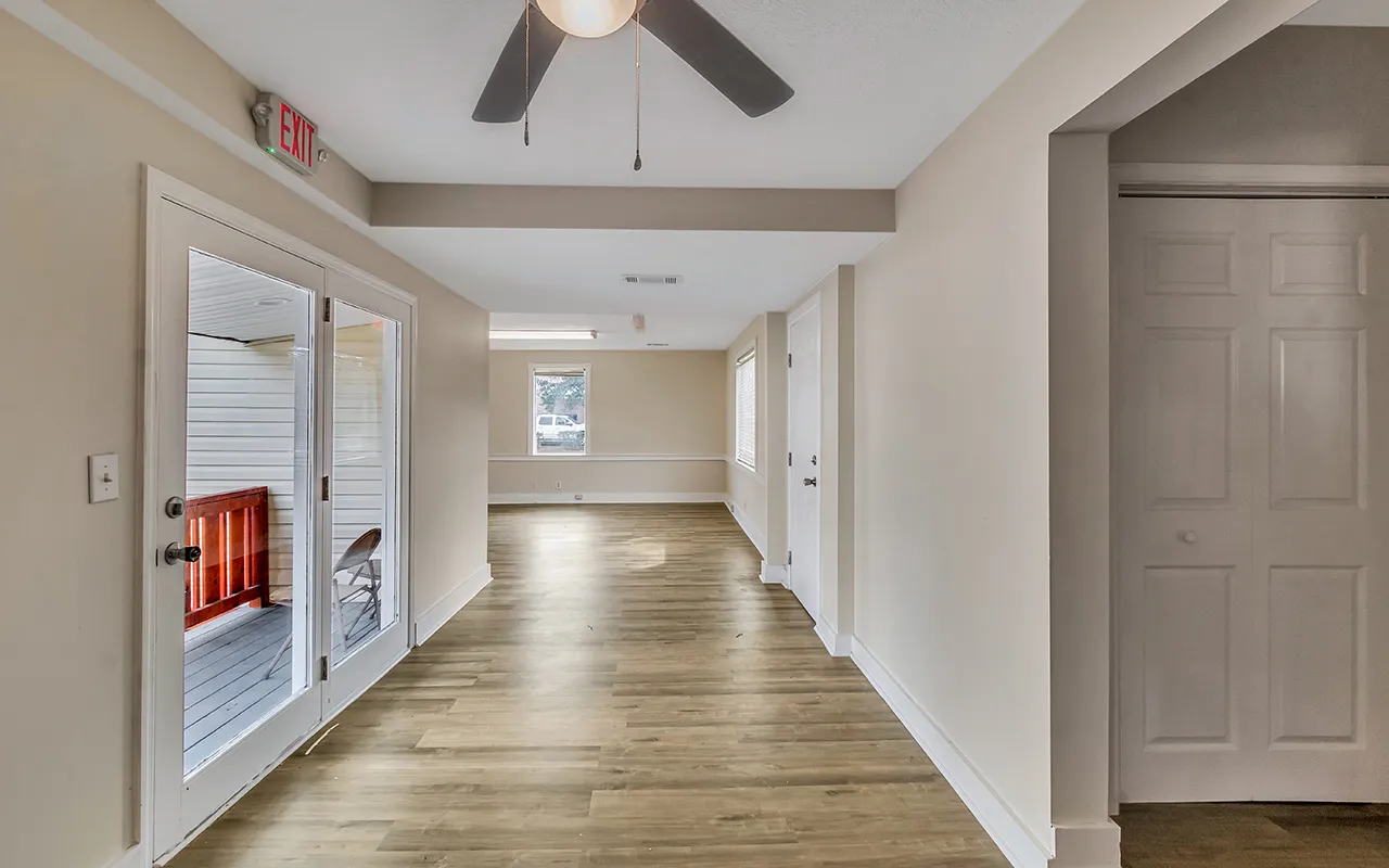 $4,268 | 406 Highway 80, Unit A, Bloomingdale, GA 31302