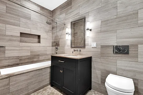 $4,200 | 88 Lefferts Place, Unit 1B | Clinton Hill