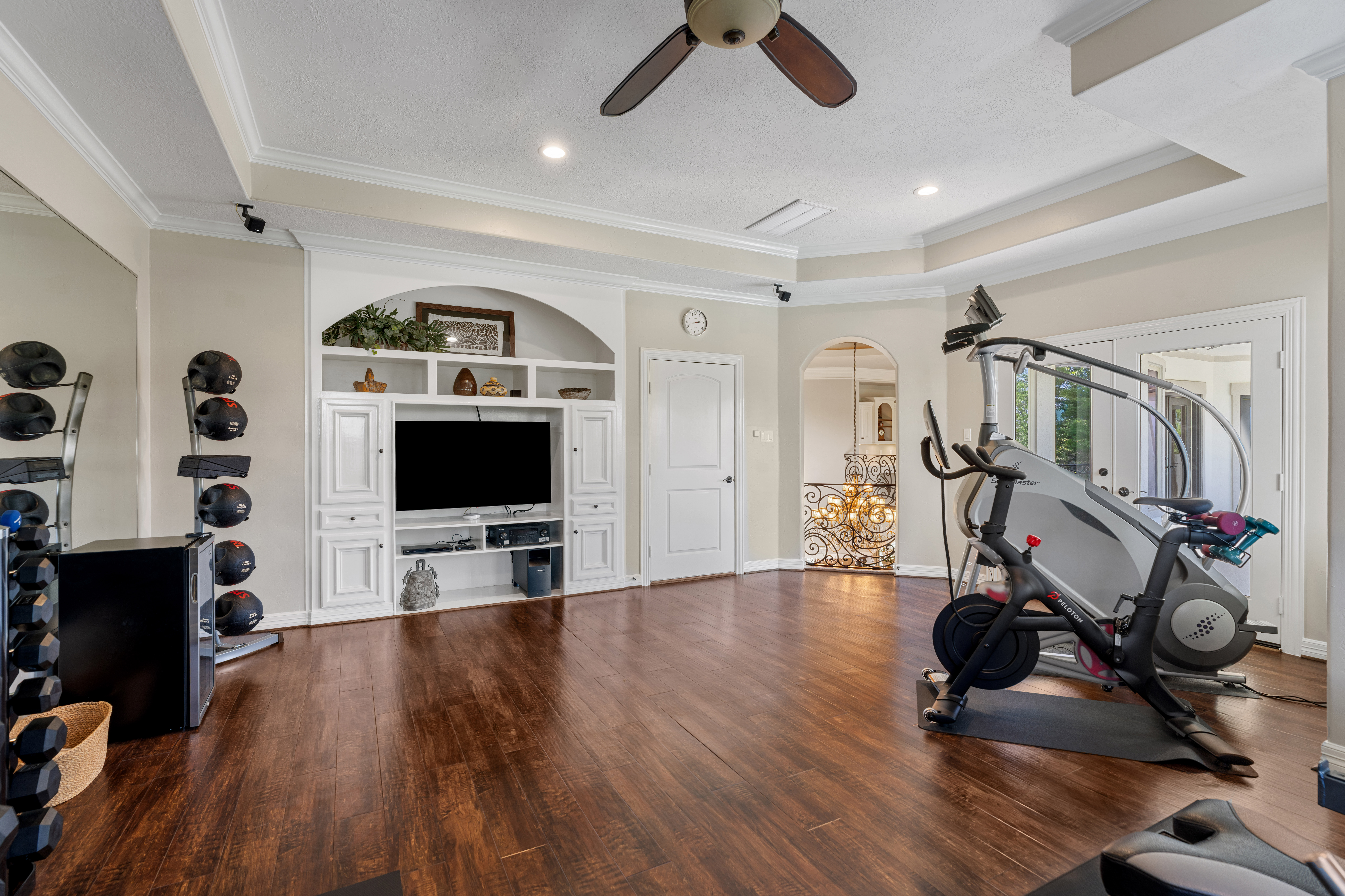 82 Manor Lake Estates Circle Spring, TX 77379 - Photo 30 of 52 a view of a room with gym equipment