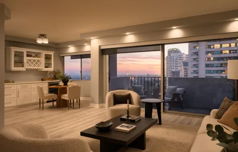 $820,000 | 10450 Wilshire Boulevard, Unit 12C, Los Angeles, CA 90024