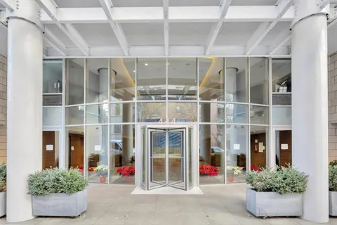 $5,500 | 444 West 19th Street, Unit 602 | Chelsea