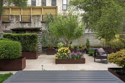 $1,475,000 | 117 West 123rd Street, Unit 1B | Harlem