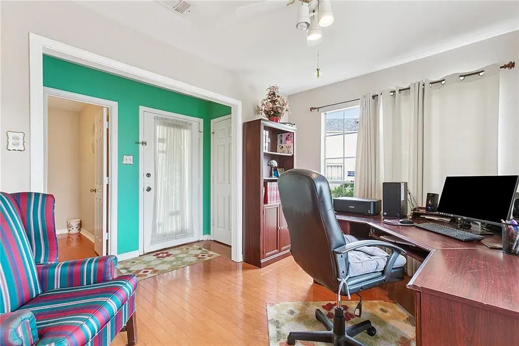 $285,000 | 3922 Audubon Trace, Unit 3922, Jefferson, LA 70121