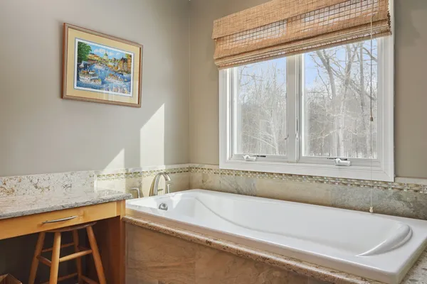 $1,600,000 | 13 O'Brien Court, Bedminster, NJ 07921