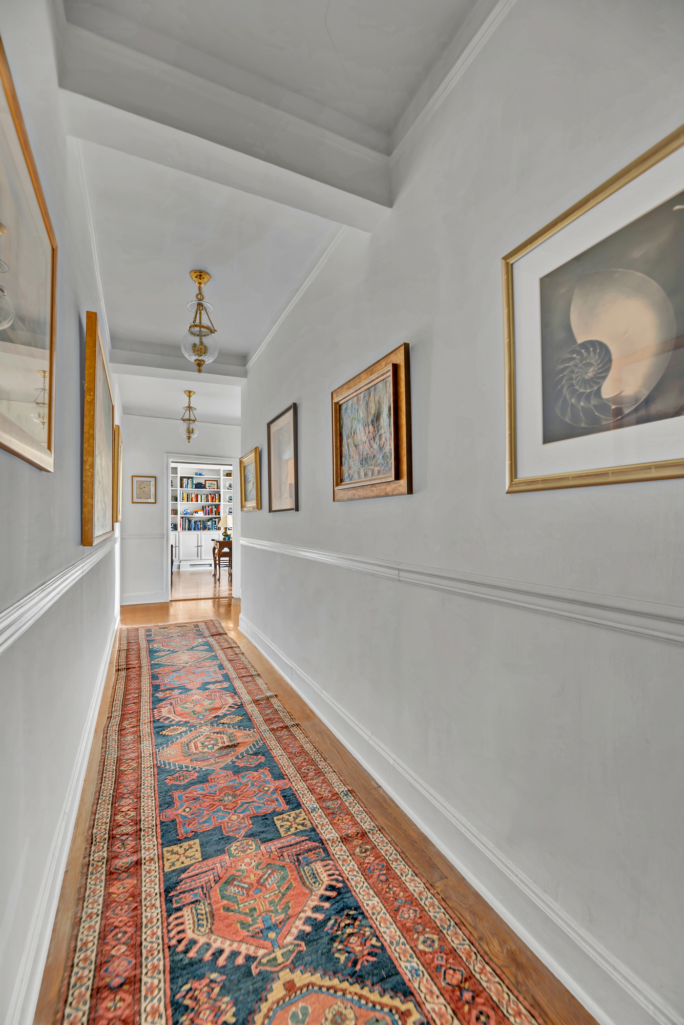 455 East 51st Street, Unit 6B Manhattan, NY 10022 - Photo 11 of 17 a bedroom with furniture and painting on the wall