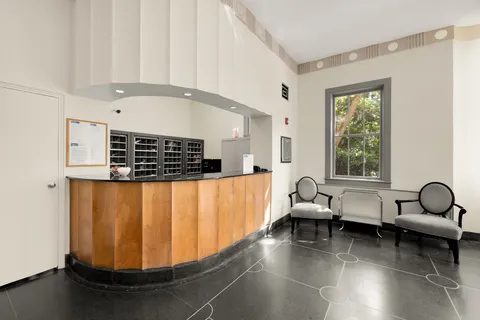 $300,000 | 3901 Cathedral Avenue Northwest, Unit 320, Washington, DC 20016
